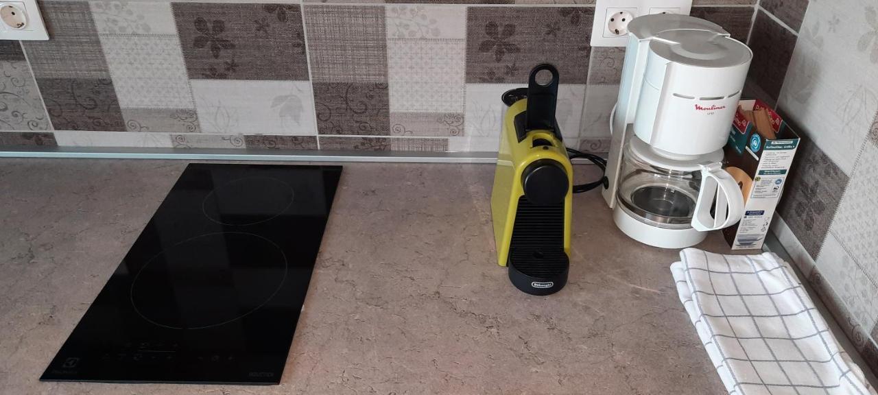 Star Apartman Eger Esterno foto